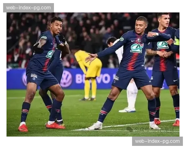 巴黎圣日耳曼3-2险胜梅斯，杜埃半场奔袭单刀锁定胜局