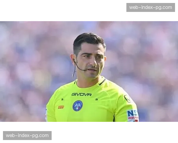 历史性一刻：主裁判马雷斯卡首次在意甲使用喷雾剂划定人墙